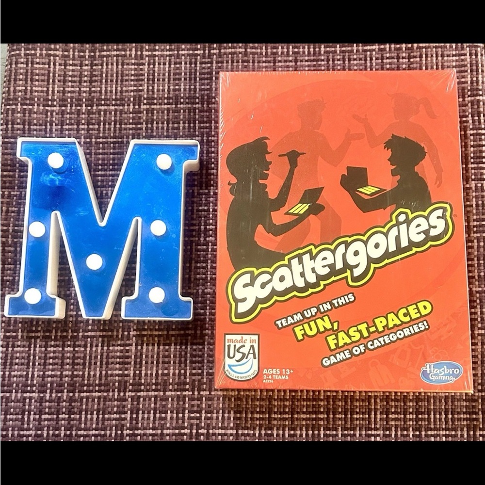 Hasbro Scattergories Game - Dynamic Red Edition, New, still sealed.